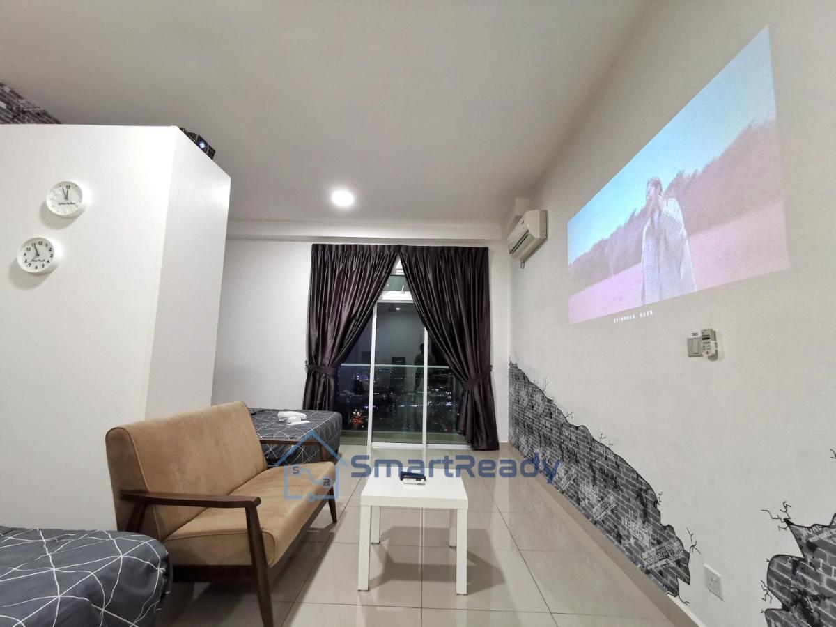 Twin Galaxy Suites By Sr Home Johor Bahru Exterior photo